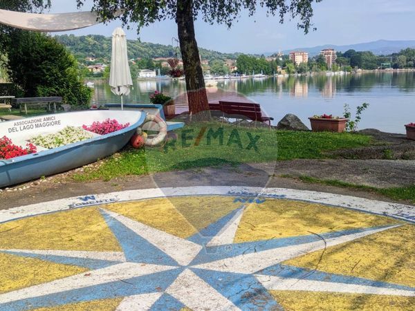 Villa a schiera Castelletto sopra Ticino, NO Vendita