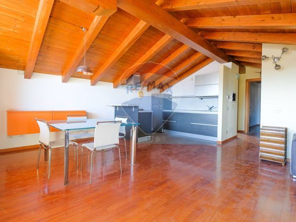 Attico/Mansarda Prezzate, Mapello, BG Vendita