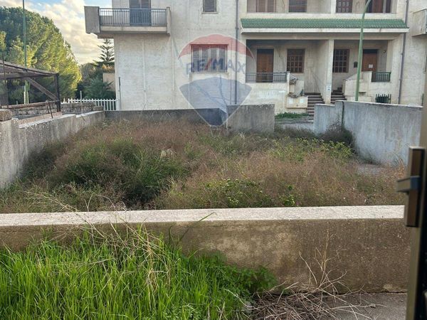 Casa Indipendente Poggioreale, TP Vendita