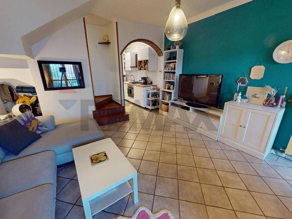 Villa a schiera Rodano, MI Vendita