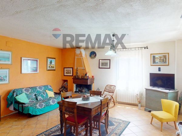 Casa Semindipendente Valtopina, PG Vendita - Foto 2