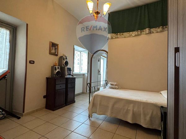 Appartamento Zona Cappuccini, Caivano, NA Vendita - Foto 4