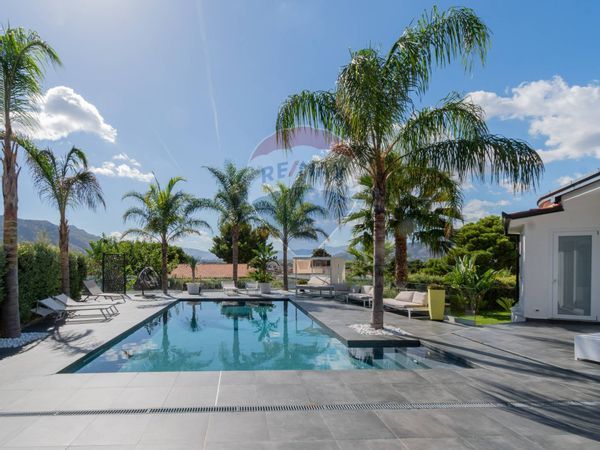 Villa singola Mondello, Palermo, PA Vendita