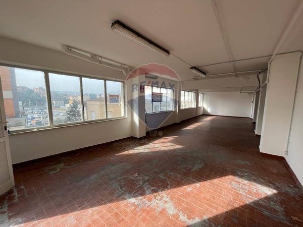 Magazzino Semicentro, Ancona, AN Affitto - Foto 3