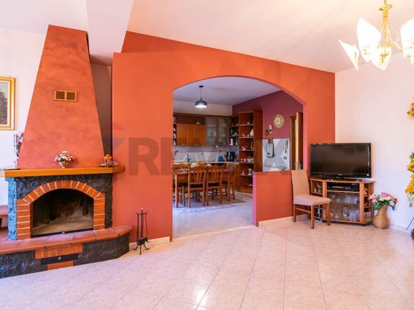 Casa Indipendente Linguaglossa, CT Vendita