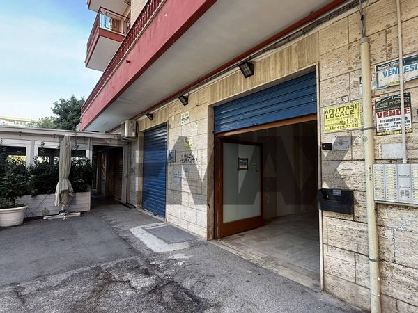 Locale Commerciale Rione Immacolata, Foggia, FG Affitto