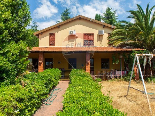 Casa Indipendente Trecastagni, CT Vendita