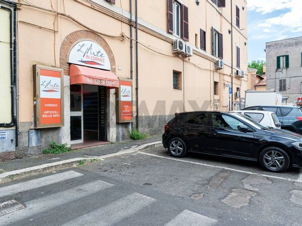 Locale Commerciale Monterotondo Paese, Monterotondo, RM Affitto - Foto 4