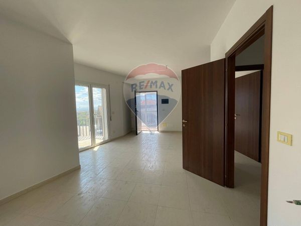 Nuove costruzioni Camporotondo Etneo, CT Vendita - Foto 3