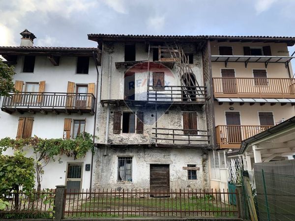 Rustico Farra, Feltre, BL Vendita