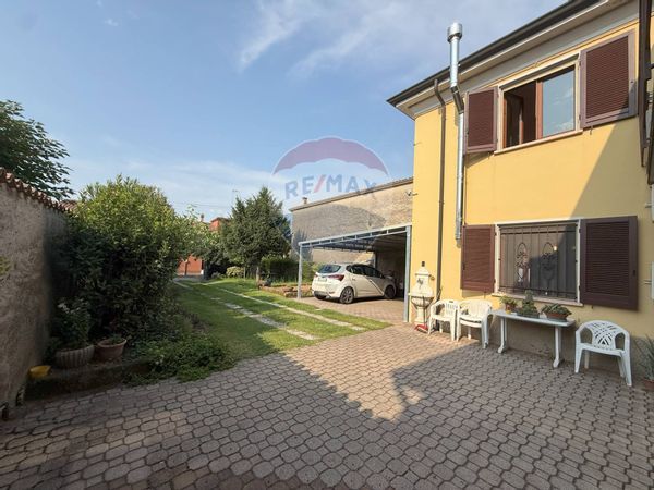 Casa Indipendente Volta Mantovana, MN Vendita