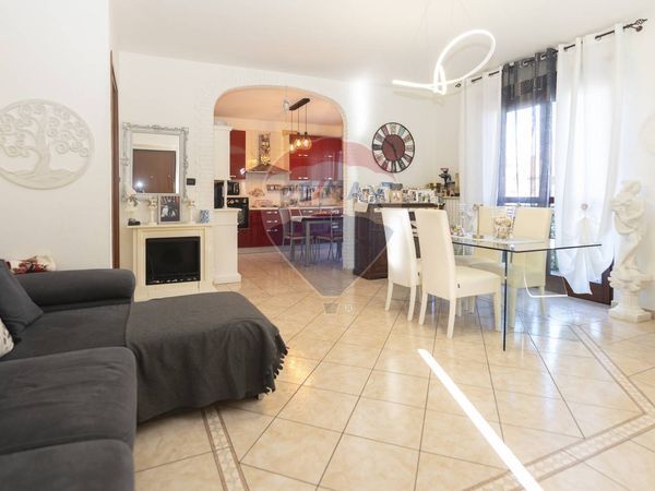 Appartamento Leinì, TO Vendita