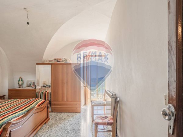 Casa Semindipendente Furci, CH Vendita