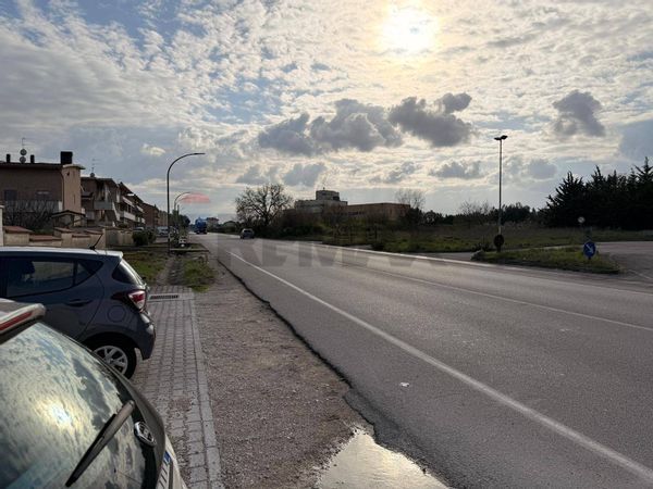 Locale Commerciale Santa Maria Imbaro, CH Affitto - Foto 2