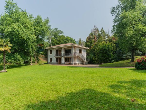 Villa singola Saltrio, VA Vendita