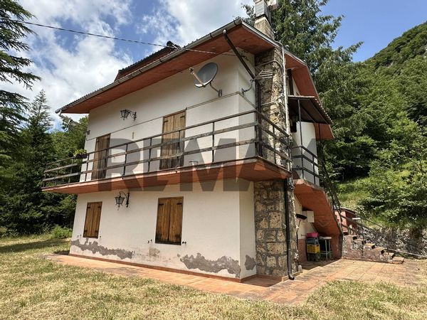 Casa Indipendente Contrada Iannini, Pizzone, IS Vendita