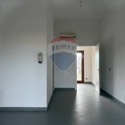 Appartamento Zona Residenza Del Sole, Capoterra, CA Vendita - Foto 2