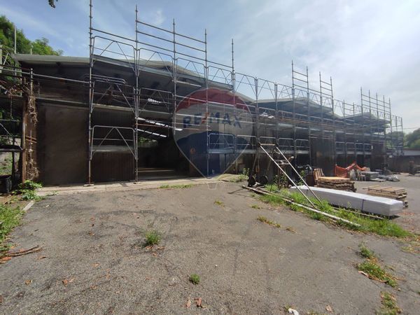 Commerciale Altro Lipomo, CO Affitto