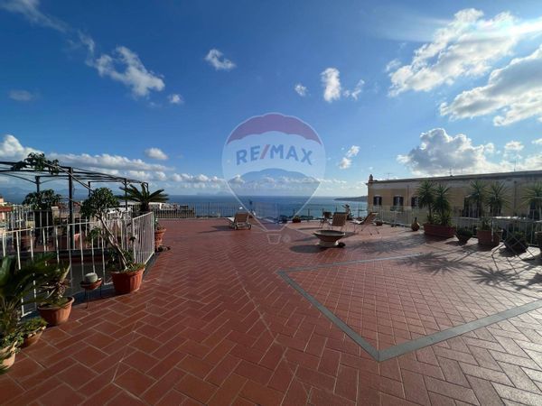 Appartamento Vomero, Napoli, NA Vendita