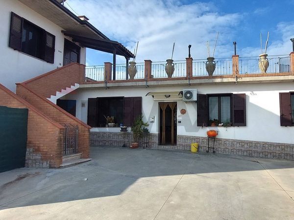 Casa Indipendente Tollo, CH Vendita