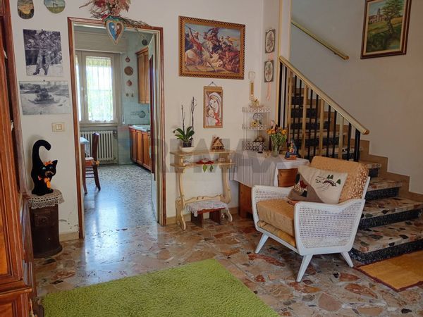 Casa Indipendente Caselle, Nogara, VR Vendita - Foto 4