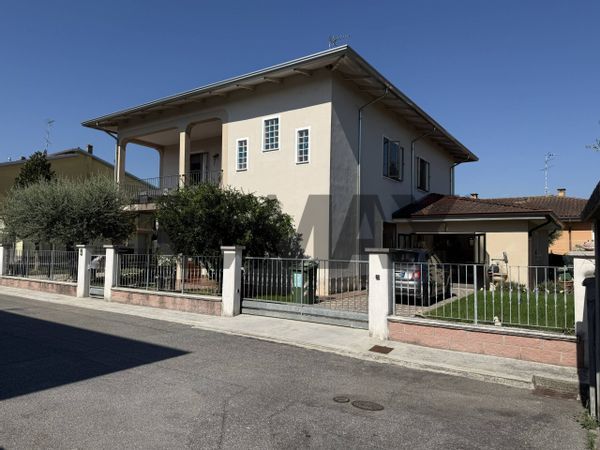 Villa o villino Gazoldo degli Ippoliti, MN Vendita - Foto 2