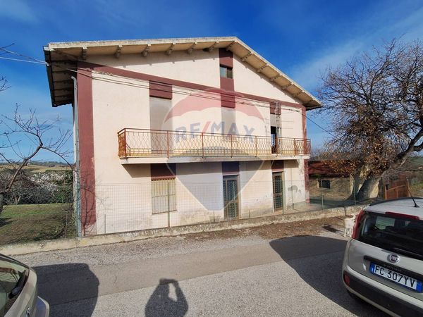 Casa Indipendente Elice, PE Vendita
