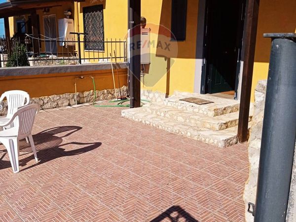 Casa Semindipendente Varcaturo, Giugliano in Campania, NA Vendita - Foto 2