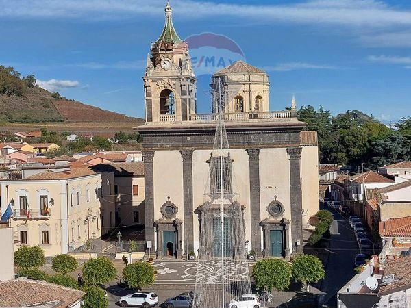 Appartamento Viagrande, CT Vendita