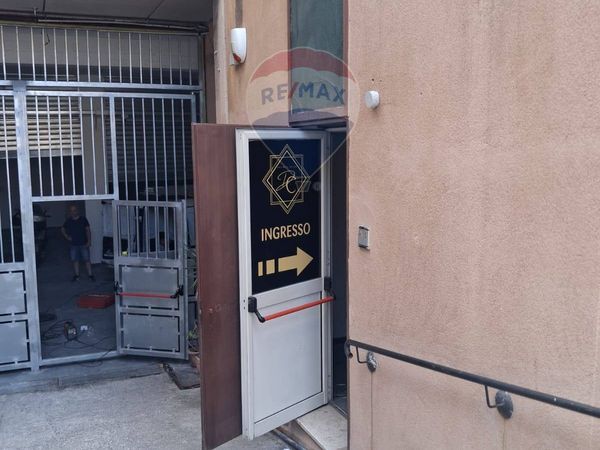 Locale Commerciale Zisa, Palermo, PA Affitto - Foto 3