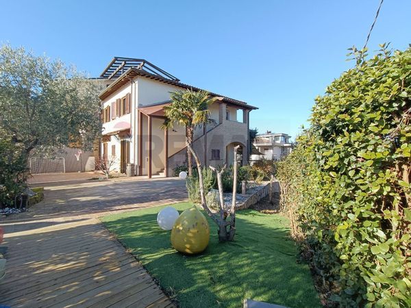 Appartamento Brufa, Torgiano, PG Affitto