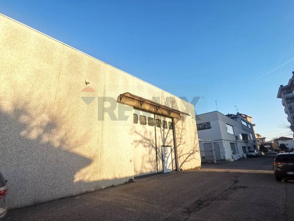 Capannone Industriale Cinque Ponti, Busto Arsizio, VA Affitto - Foto 3