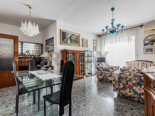 Appartamento La Vega, Cagliari, CA Vendita