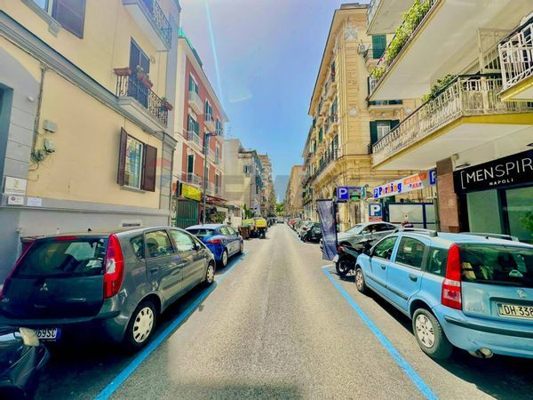 Appartamento Vomero, Napoli, NA Affitto