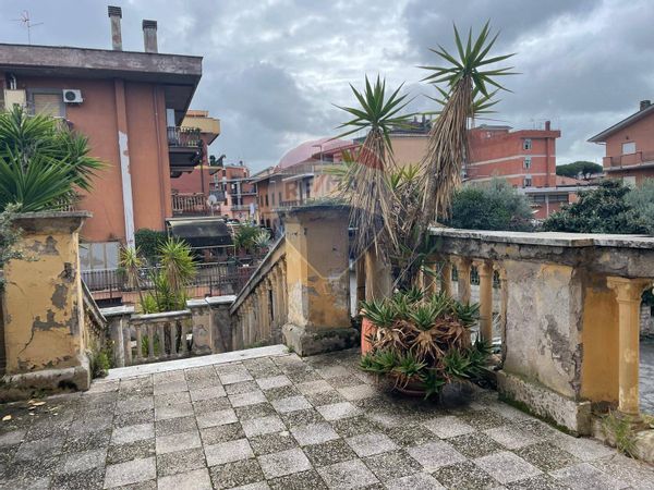 Appartamento Santa Maria delle Mole, Marino, RM Vendita - Foto 2