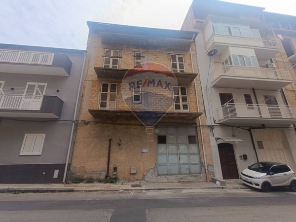 Casa Indipendente Favara, AG Vendita