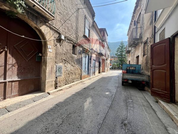 Casa Indipendente San Felice a Cancello, CE Vendita - Foto 2