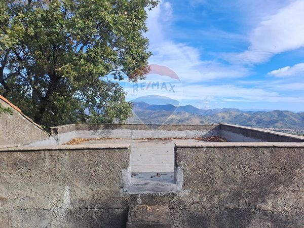 Casa Indipendente Linguaglossa, CT Vendita