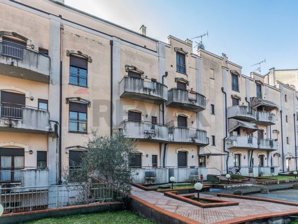 Appartamento Castellanza, VA Affitto