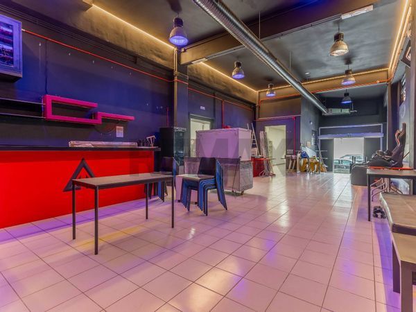 Locale Commerciale S. Pasquale, Bari, BA Affitto