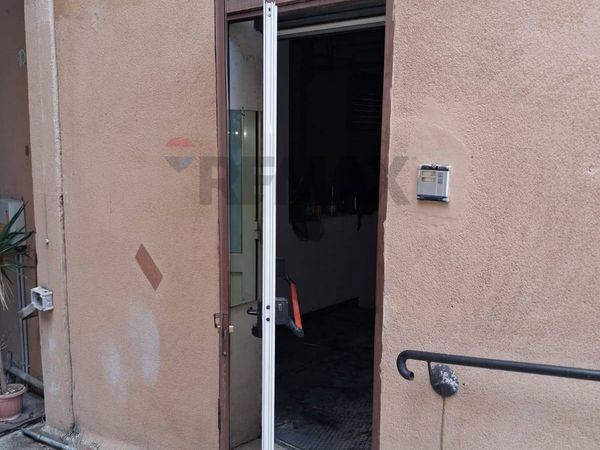 Locale Commerciale Zisa, Palermo, PA Affitto - Foto 2
