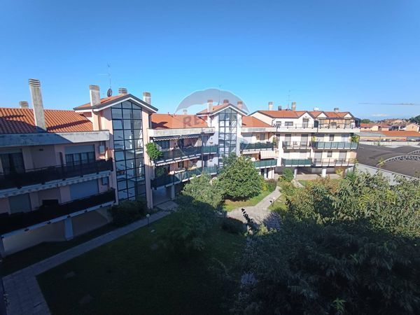 Appartamento Bariana, Garbagnate Milanese, MI Vendita