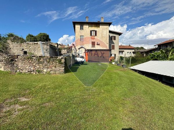 Appartamento Luino, VA Vendita