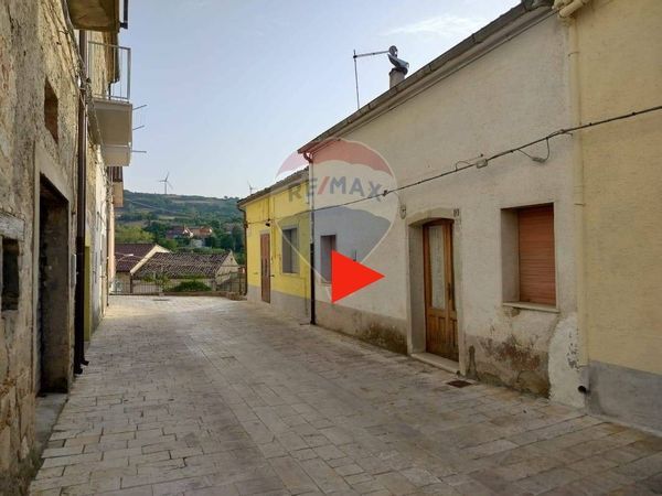 Appartamento Orsara di Puglia, FG Vendita