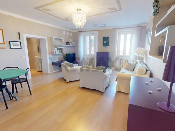 Appartamento Centro storico di pregio, Perugia, PG Vendita
