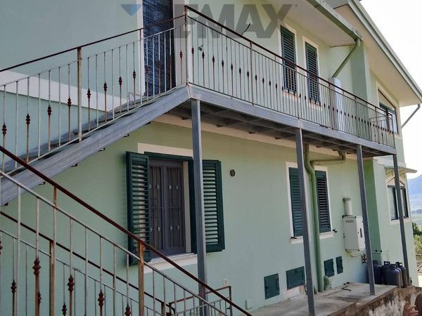 Porzione di villa San Giuseppe Jato, PA Vendita