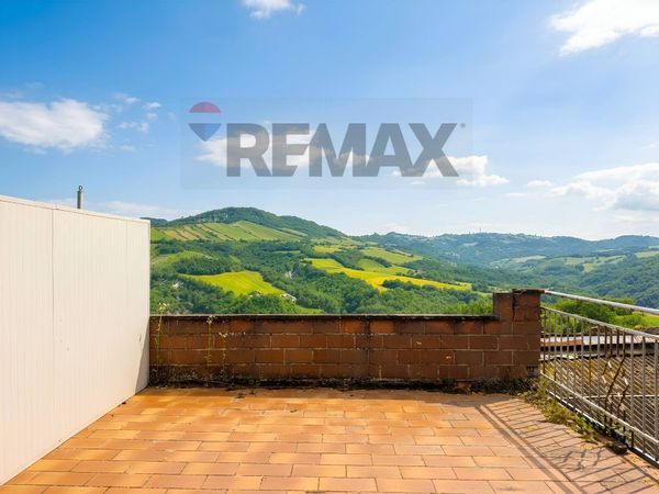 Porzione di casa Casina, RE Vendita