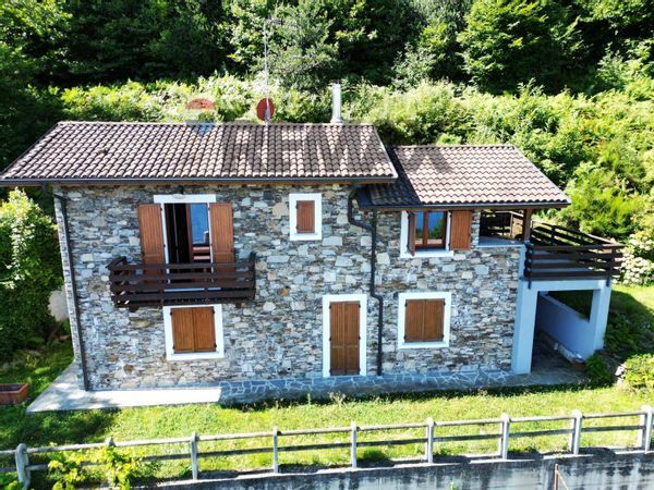Casa Indipendente Brisino, Stresa, VB Vendita