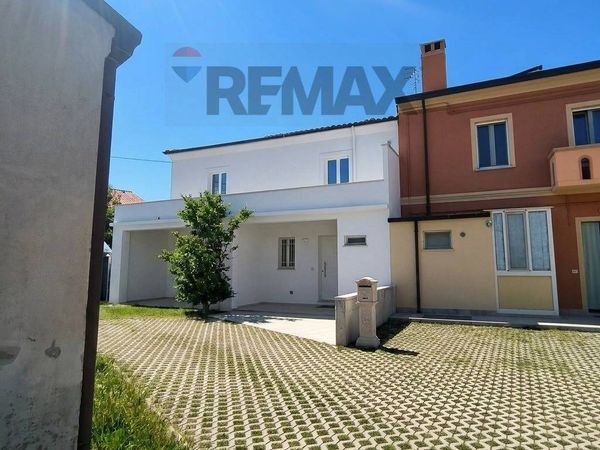 Casa Semindipendente Tollo, CH Vendita