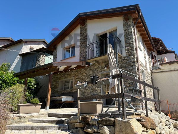 Villa o villino Calogna, Lesa, NO Vendita